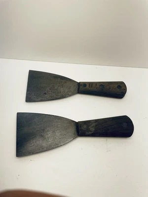 Juego de 2 cuchillos/rascadores de masilla vintage Foto 1 de 4