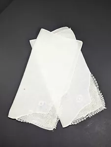 Dos pañuelos de 10"" x 10"" vintage para uso en proyectos de artesanía VER DESCRIPCIÓN - Imagen 1 de 9
