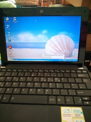 Asus Eee PC Netbook Computer Powers on, boot to WinXP. Backlight bleed, see pics - Image 1 of 4