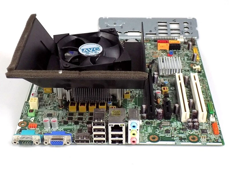 Mainboard CPU Bundle: Lenovo 03T8005 MicroATX + Intel Pentium G620 2C/2T @2.6Ghz - Bild 1 von 1