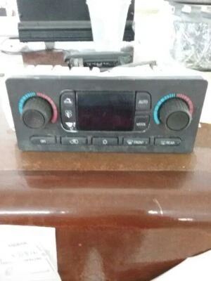 Temperature Control Front ID 15195331 Fits 03-04 BRAVADA 386371 - Image 1 of 4