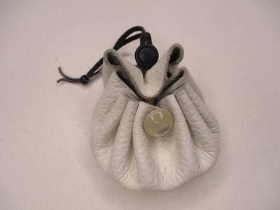 monedero de cuero mujer. mini bolso de mano. Accesorio exclusivo. Foto 1 de 4