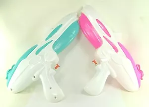 WATER BLASTERS 2 GREEN & PINK Toy Squirters Plastic Outdoor Summer Fun Pool I - Picture 1 of 1