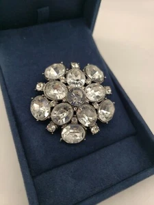 Vintage Star Brooch  in Austria Clear Crystal Rhinestone  - Picture 1 of 4