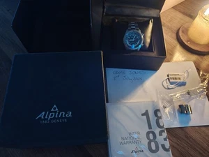 Alpina AL-255N4S26B Startimer Pilot Worldtimer Mens Watch - Picture 1 of 2
