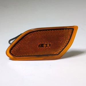 2018-2022 JEEP WRANGLER LEFT DRIVER SIDE MARKER REFLECTOR LIGHT OEM PC68302119AB - Picture 1 of 2