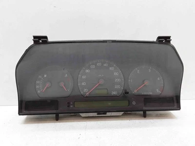 Volvo V70 I LV Kombiinstrument Tacho 9168138 2.50 Diesel 23596087 - Bild 1 von 3