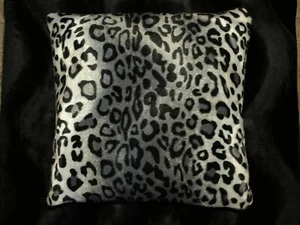 Snow Leopard Gray Pillow Cover Faux Fur Pillow 18x18 (set of 2) - Picture 1 of 2