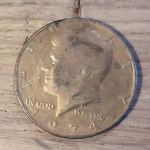 Denver Kennedy 1974 cobre medio dólar troquel doble anverso y reverso!!! - Imagen 1 de 2