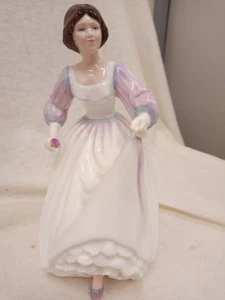 Royal Doulton Figurine ~ ASHLEY HN3420 ~ Bone China ~ Ht approx 19cm - Picture 1 of 6