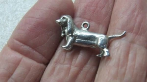 Colgante de plata de ley 925 DASHOUND CHARM PROBADO - Imagen 1 de 6