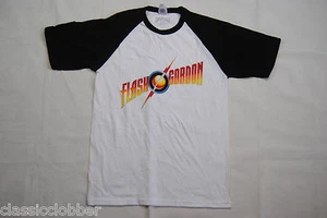 T-Shirt De Baseball Logo Flash Gordon Nouveau Officiel Film De La Reine - Picture 1 of 3