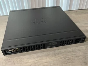 CISCO 4300 SERIES. ISR4331 ISR4331/K9 V05 4331 Integrated Services Router - Picture 1 of 4