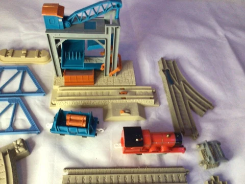 Thomas & Friends TrackMaster Railway Sodor Lumber Yard Crane Expansion w/ Trains Cover