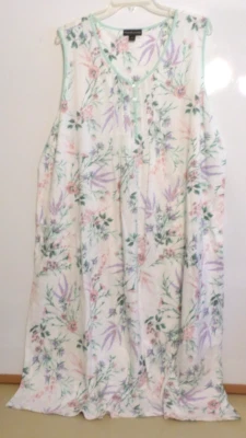 NWT MISS ELAINE LONG NIGHTGOWN-SLEEVELESS-3X-WHITE MULTI FLORAL-$76-ALL COTTON! - Image 1 of 4