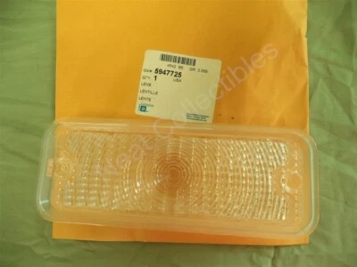 NOS OEM GM Chevrolet Blazer GMC Jimmy Turn Signal Lens 1975 - 80 Left Clear Lens - Image 1 of 4