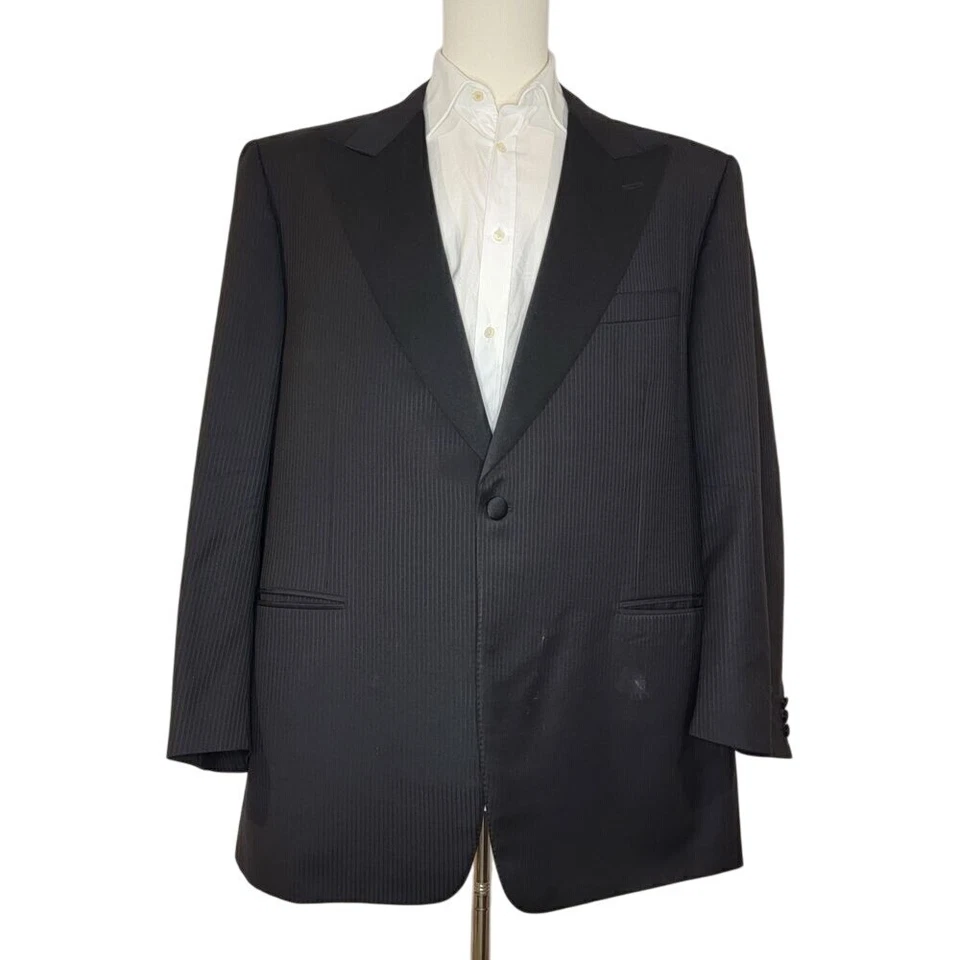 Chaqueta de Esmoquin Canali Peak Solapa Para Hombre Talla 48R Negra Lana a Rayas Botón Único Foto 1 de 4