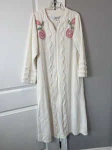 The Vermont Country Store doppelt gesteppter langer Chenille-Morgenmantel mittel elfenbeinfarben Reißverschlüsse - Bild 1 von 10
