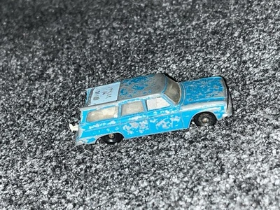 USED Jouet Ancien  Matchbox Lesney 42 Studebaker Lark Wagonaire #205 - Image 1 of 3