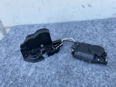 PESTILLO CERRADURA PUERTA DELANTERA DERECHA CIERRE SUAVE BMW F10 550I 528I 535I M5 (11-16) OEM Foto 1 de 3