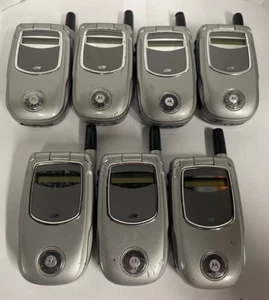 Lot of 7 Motorola i series i730 - Silver/Gray ( Nextel ) Flip Phone - UNTESTED - Picture 1 of 6