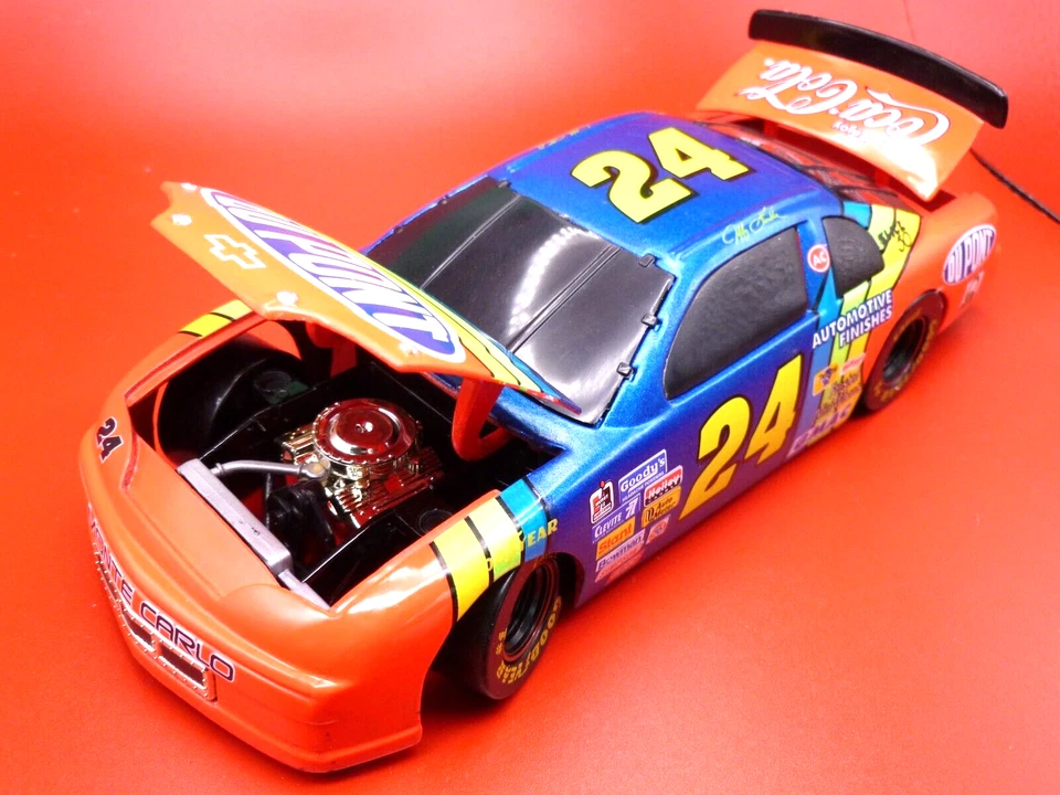 1/24 Action 1996 Jeff Gordon Dupont #24 BWB 1/12500 Coca Cola Hendrick NASCAR Foto 1 de 4