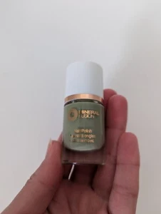 Mineral Fusion Nail Polish Olive You 610~Green~BRAND NEW - Picture 1 of 3