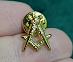 Masonic pin badge square and compass, lapel pin (benefits charity) TOP QUALITY! - Picture 1 of 6