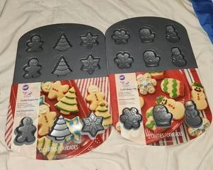 Wilton CHRISTMAS 12-Cavity Non-Stick Cookie Molds Pans  Holiday NWT SET of 2! - Picture 1 of 3
