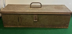 LYON Heavy Duty Metal Toolbox No Tray Army Green Aurora ILL USA BIN 22x6x8 - Picture 1 of 13