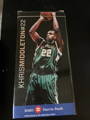 Camiseta deportiva verde bobblehead de baloncesto 2016 Khris Middleton Milwaukee Bucks  Foto 1 de 2