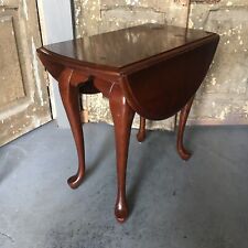 Vintage Traditional Queen Anne Drop Leaf  End Accent Table Solid Wood Lamp 