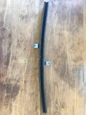 Ford Explorer 1995-2001 2nd Gen RHD Near Side Front Passenger Door Window Runner - Image 1 of 2