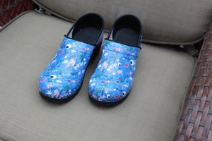SANITA BLUE PATENT LEATHER SHOES/CLOGS SZ 38/US 7 MADE IN POLAND NWOB - Picture 1 of 11