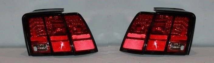 Luces traseras para Ford Mustang GT 1999-2004 luces traseras conductor y pasajero diestro+derecho Foto 1 de 1
