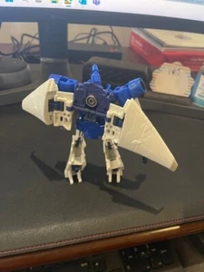 Hasbro Transformers Generations Deluxe Class Scourge Complete - Picture 1 of 2