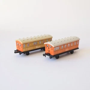 Vintage Ertl Thomas the Tank Engine Annie Clarabel Carriages 1984 1980s - Bild 1 von 7