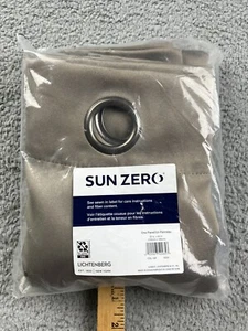 Sun Zero Verdunkelung Oslo Theaterqualität Ösenvorhang Panel - Taupe - 52 x 63 Zoll - Bild 1 von 3