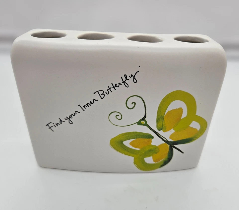 Juego de accesorios de baño mariposas Flutterby soporte creativo para cepillo de dientes de baño Foto 1 de 4