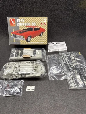 AMT 1972 Chevelle SS 31933 Model 1/25 Kit Opened Sealed Inside 100% Complete - Image 1 of 4