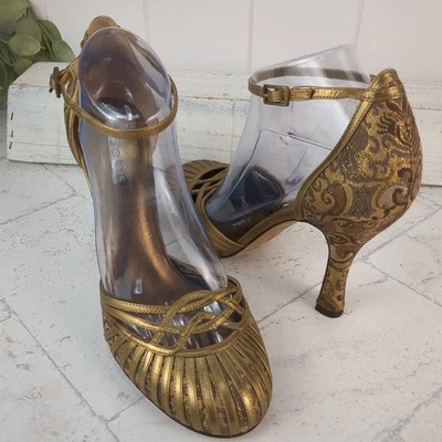 Tacones de aguja Bebe dorados con tiras brocado floral brillante talla 9,5 M coqueta Foto 1 de 4