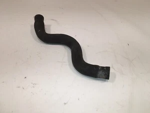 Tubo acqua refrigerante testa sfusa motore Volvo 240 originale Volvo 244 245 - Foto 1 di 12