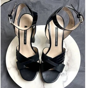 French Connection Gilda Black Leather Block Buckle Strap Sandal SZ 8.5:Pre-Owned - Picture 1 of 8