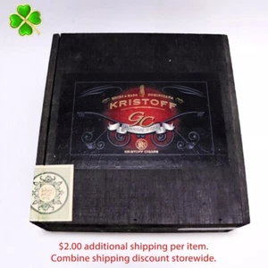 Caja de cigarros de madera robusta Kristoff Robusto Signature Series 8" x 7,5" x 3" - Imagen 1 de 11