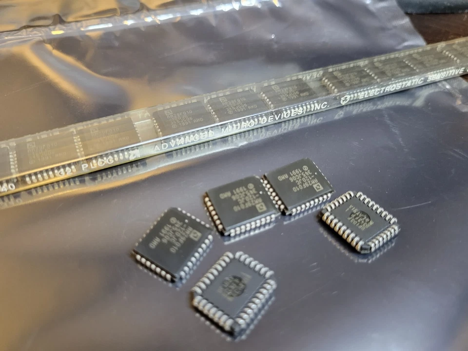 116 Pcs AMD Am29f010-120jc Flash Memory Integrated Circuits