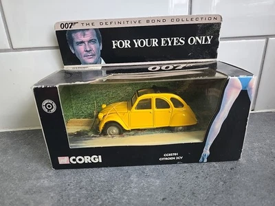 Corgi Definitive James Bond Collection Citroen 2CV For Your Eyes Only CC85701 - Image 1 of 4