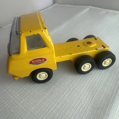 Tonka Truck Yellow Cab 6 Wheels 55250 Metal Vintage - Image 1 of 4