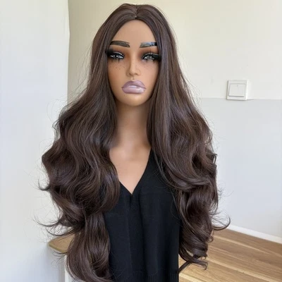 Perucas de cosplay longas onduladas marrom escuro resistente ao calor cabelo sintético Halloween - Imagem 1 de 4