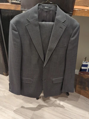 Blazer Abrigo Deportivo DKNY Para Hombres Calce Ajustado Gris Sólido 2 Botones 100% Lana con Pantalones Foto 1 de 4