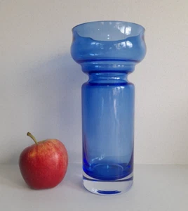 Vintage RIIHIMAKI Scandinavian glass blue Tulip Hooped vase TAMARA ALADIN 1514 - Picture 1 of 10